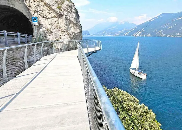Panoramico Gardasee By Gardadomusmea Appartamento Tremosine